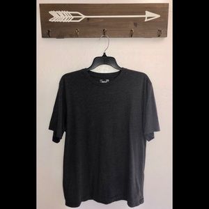 !!2/$15!! Under Armor Men’s T-shirt